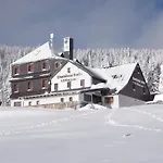 بيت ضيافة Dvorakova Bouda Špindlerŭv Mlýn